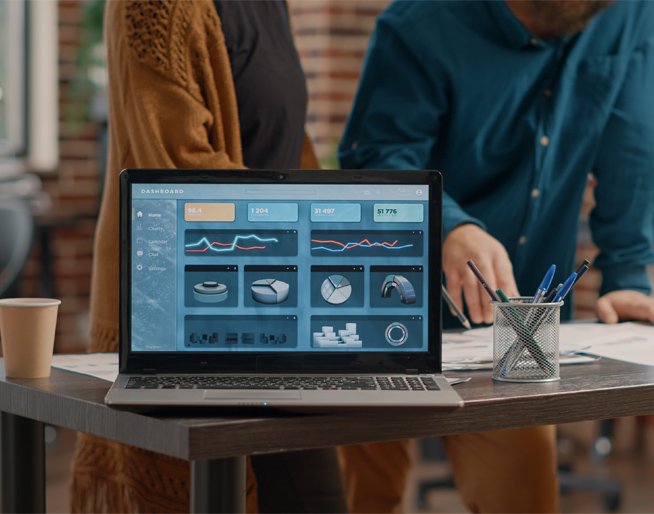 laptop showing analytics